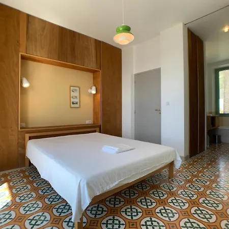 De Luxe Plage Et Mer A Rayol